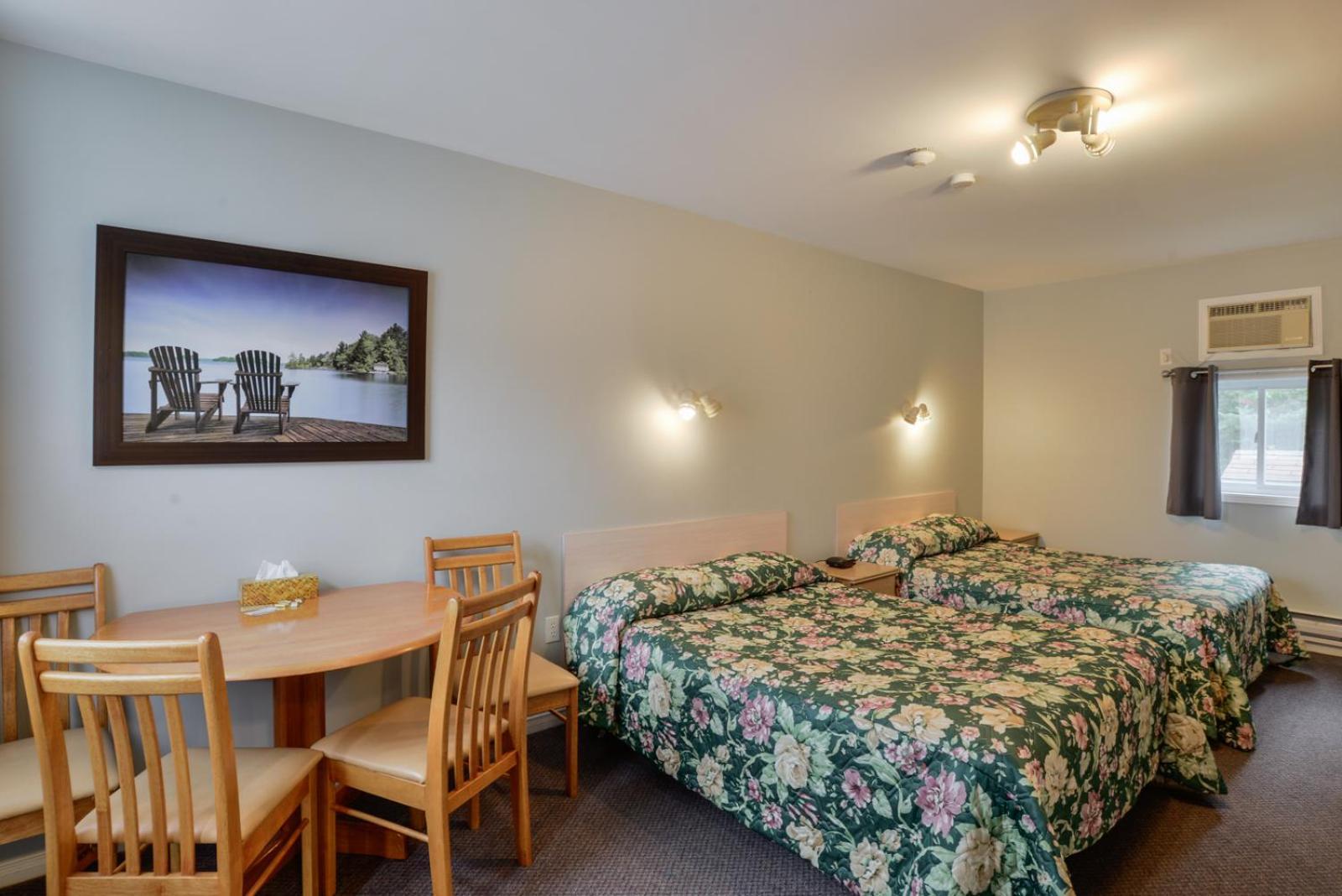 Oakwood Motel Gravenhurst Eksteriør bilde