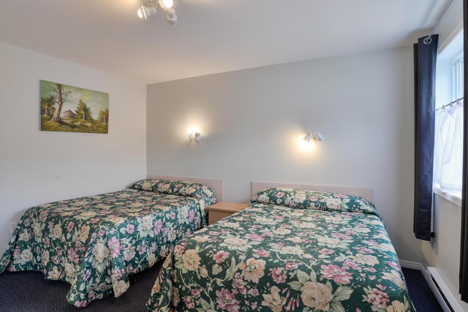 Oakwood Motel Gravenhurst Eksteriør bilde